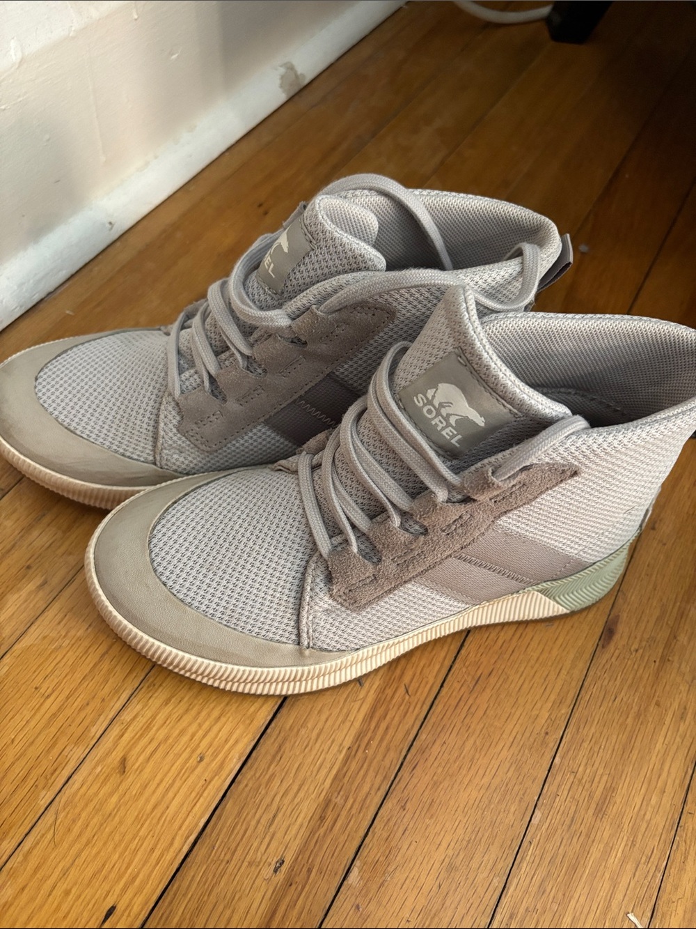 Sorel Out N About III Conquest Sneakers Womens 7.5